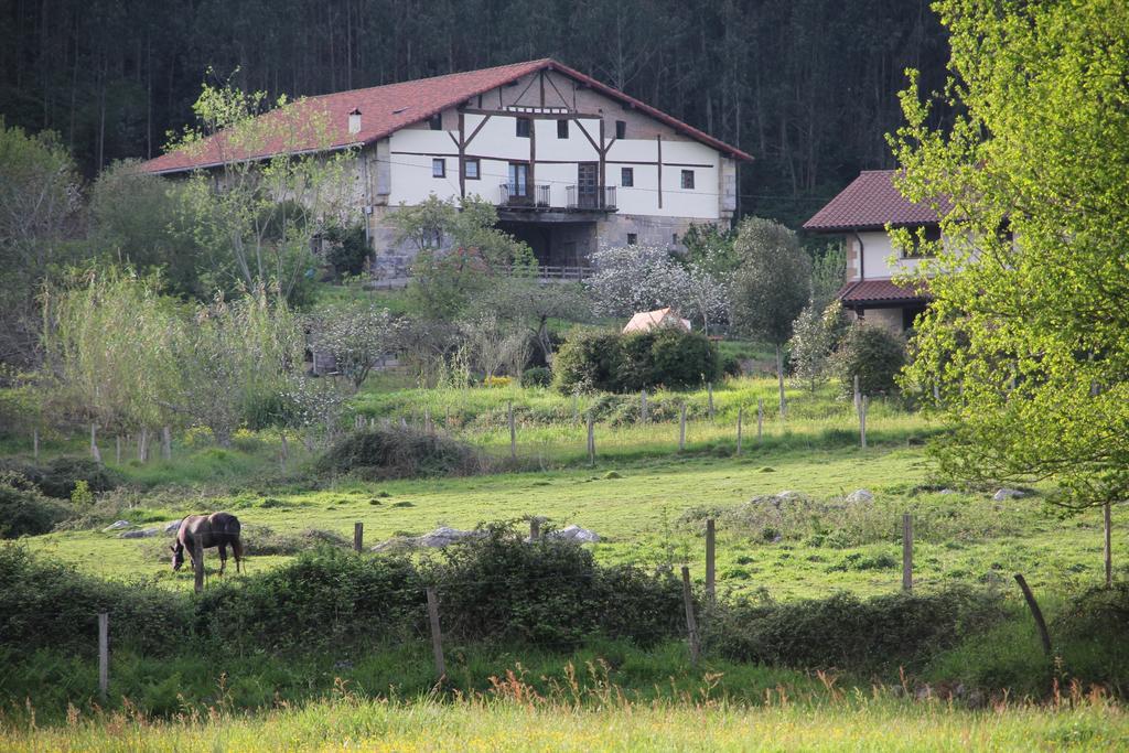 Ecohotel Rural Angiz Busturia Exterior foto